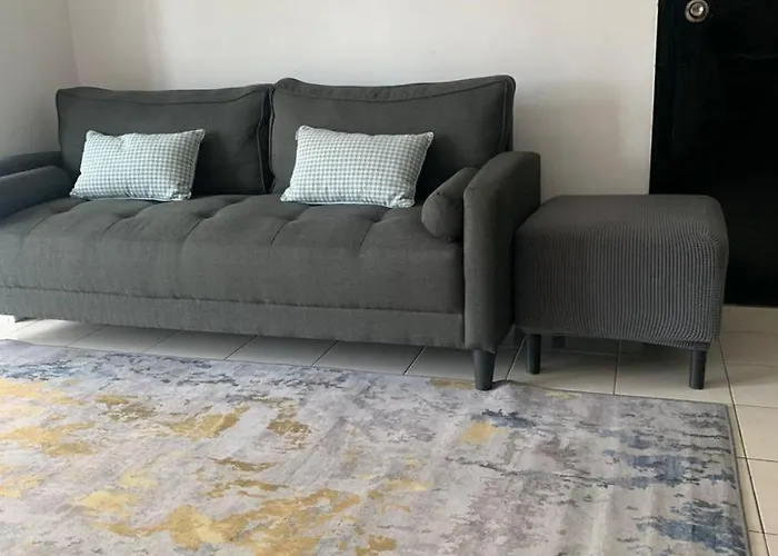 Ala Muji Menjalara Condo
