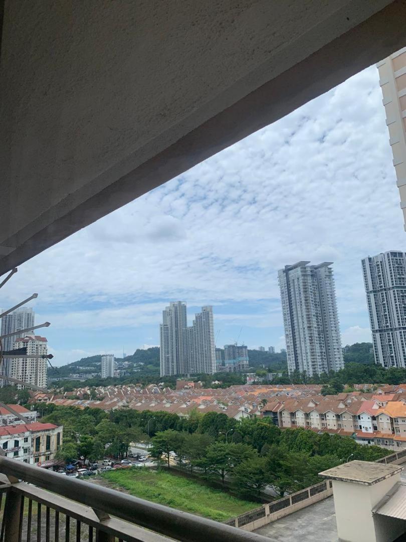 Ala Muji Menjalara Pangsapuri Kuala Lumpur